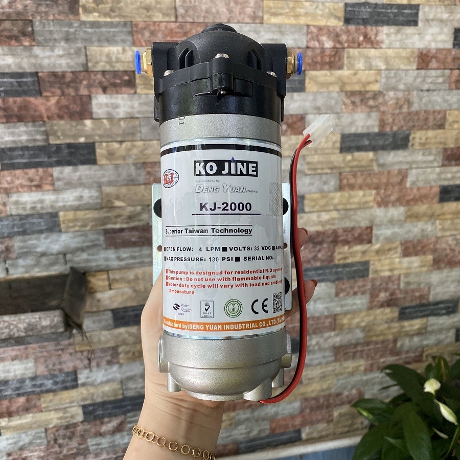 Bơm phun sương Hawin KJ-2000 công suất lớn, làm mát không gian nhà xưởng hoặc nơi trưng bày xe ô tô mini giá rẻ.