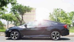 Honda Civic 2019 đen mạnh mẽ với mâm xe 18 inch 5x114.3, khẳng định phong cách xe thể thao