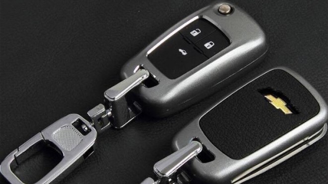 Tùy chỉnh và độ chìa khóa xe ô tô Chevrolet chuyên nghiệp