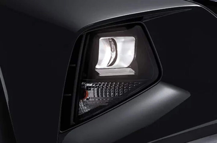 Đèn chiếu sáng Halogen Projector trên phiên bản Hyundai Tucson tiêu chuẩn.