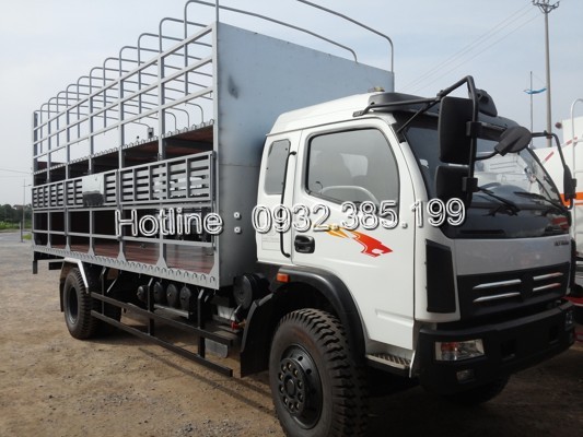 Xe chở ô tô Việt Trung với hai sàn nâng hạ thủy lực