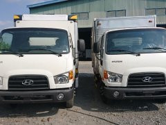 Hyundai Mighty 110S-6T9 thùng kín màu trắng