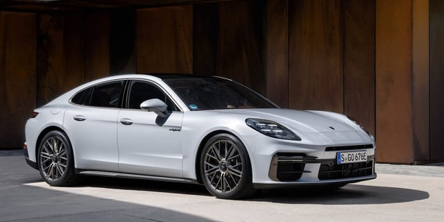 2025 porsche panamera turbo s e hybrid now packs 771 hp and v0