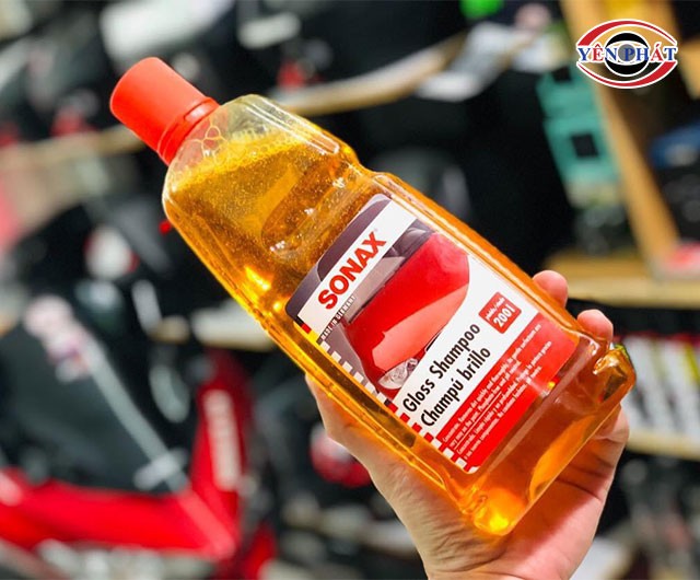 Nước rửa xe Sonax công nghệ Đức bảo vệ sơn xe ô tô hiện nay