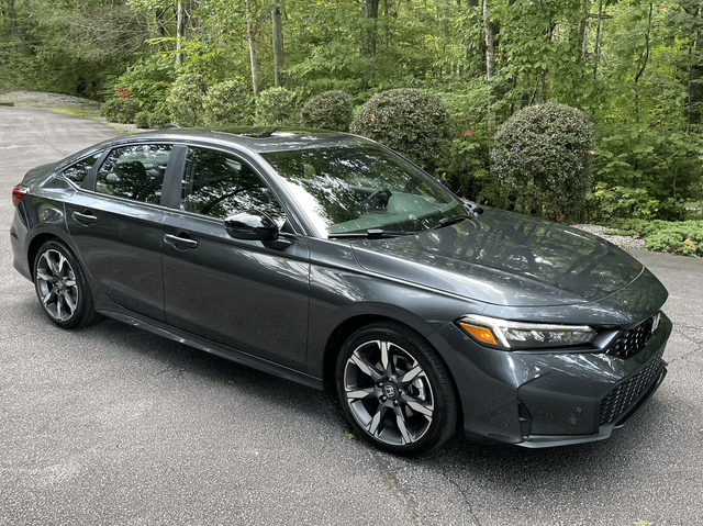 25 hybrid dealership said i cant add a spare tire v0 7qbz1ny5kqqd1