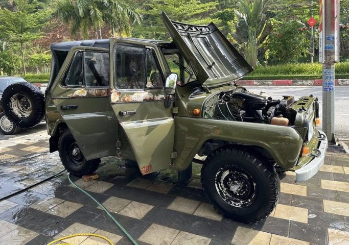 UAZ-469 - dòng xe quân sự Nga mạnh mẽ, nay thành lựa chọn xe ô tô Nga giá rẻ cho người sưu tầm
