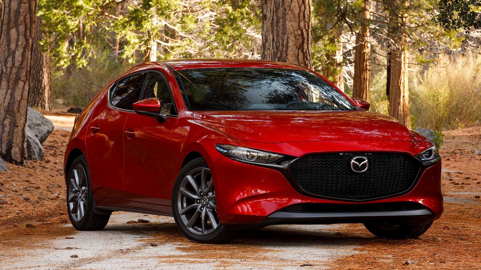 Mẫu xe Mazda3 đời 2020 với thiết kế hiện đại và sang trọng