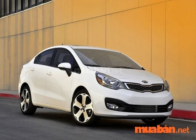 Xe Kia cũ với thiết kế trẻ trung, lựa chọn tốt cho xe ô tô cũ giá rẻ tại Bình Dương