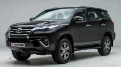 Mặt nạ ca lăng xe Toyota Fortuner mới