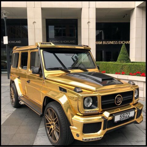 Dan Doi Mau Xe Mercedes G63 Vang Guong Sieu Chat