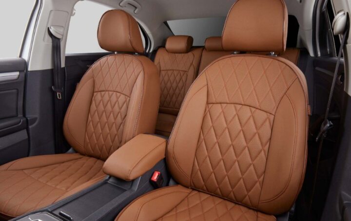 Áo ghế xe ô tô da cao cấp được thiết kế riêng cho Hyundai Grand i10