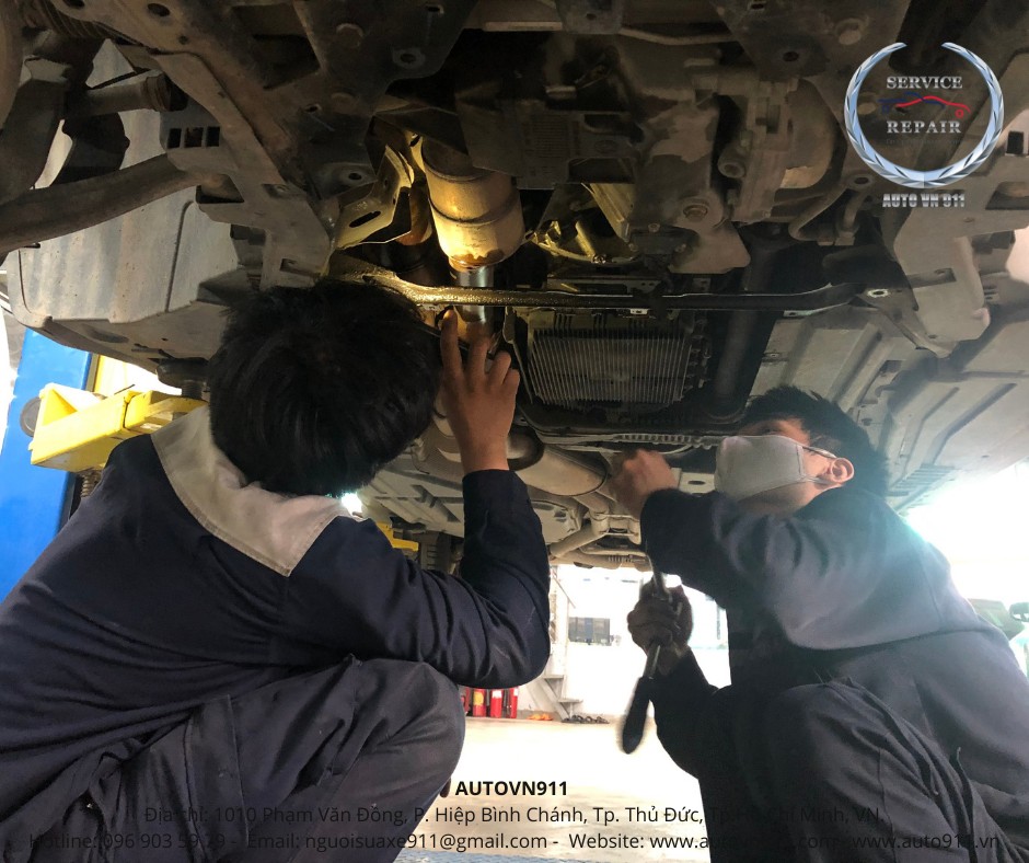Dịch vụ sửa chữa chuyên nghiệp khi máy xe ô tô kêu to