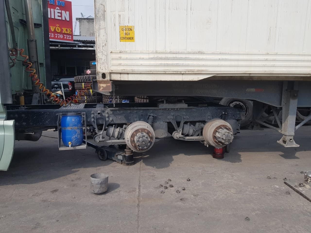 Chọn mua lốp lướt xe ô tô đã qua sử dụng với giá thành hợp lý