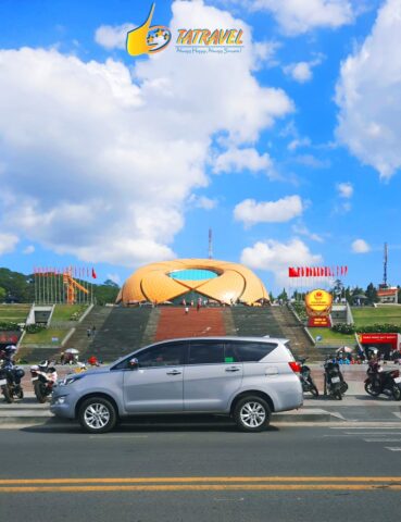 Khám phá Đà Lạt với dịch vụ thuê xe ô tô 7 chỗ an toàn và tiện lợi