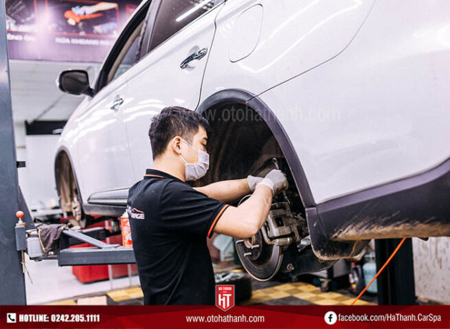 Quy trình bảo dưỡng đĩa phanh định kỳ giúp ngăn chặn xe ô tô bị bó thắng
