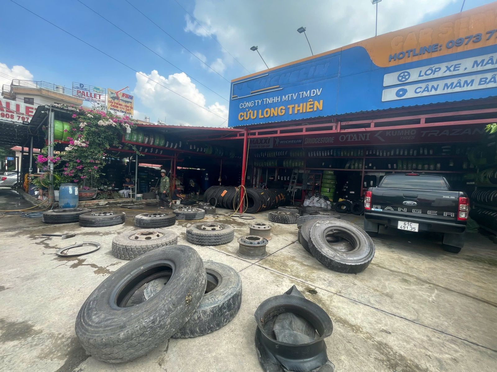 Cung cấp đa dạng dòng lốp xe địa hình cho đại lý lốp xe ô tô