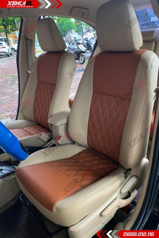 Bọc ghế da ô tô Ford Ecosport may quả trám, tạo điểm nhấn cao cấp