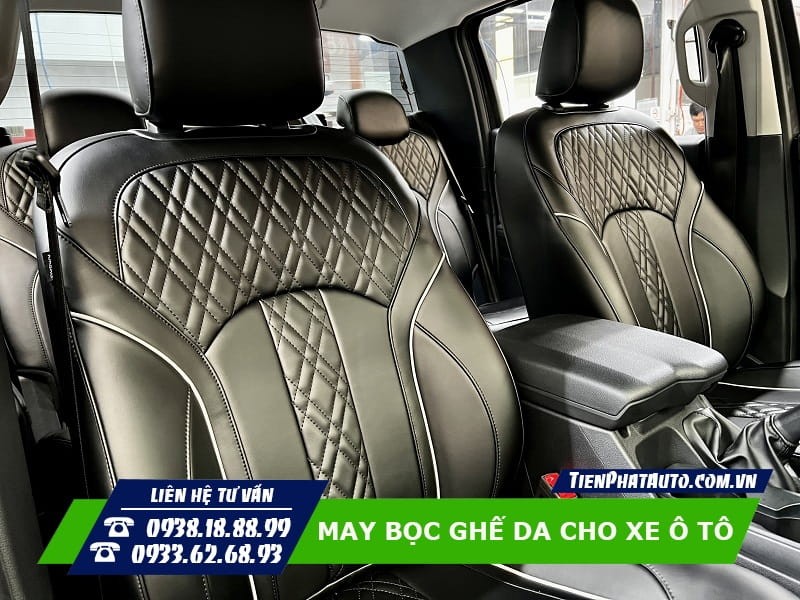 Mẫu bọc ghế da công nghiệp xe ô tô màu kem với đường may hình quả trám
