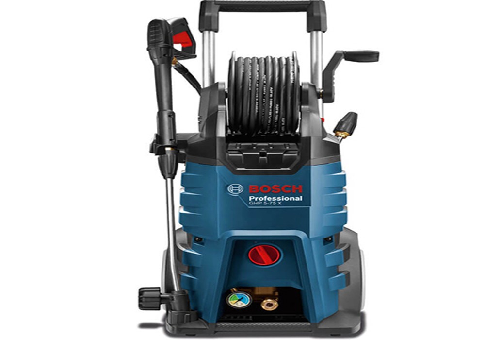 Máy bơm tăng áp rửa xe ô tô Bosch Universal Aquatak 125
