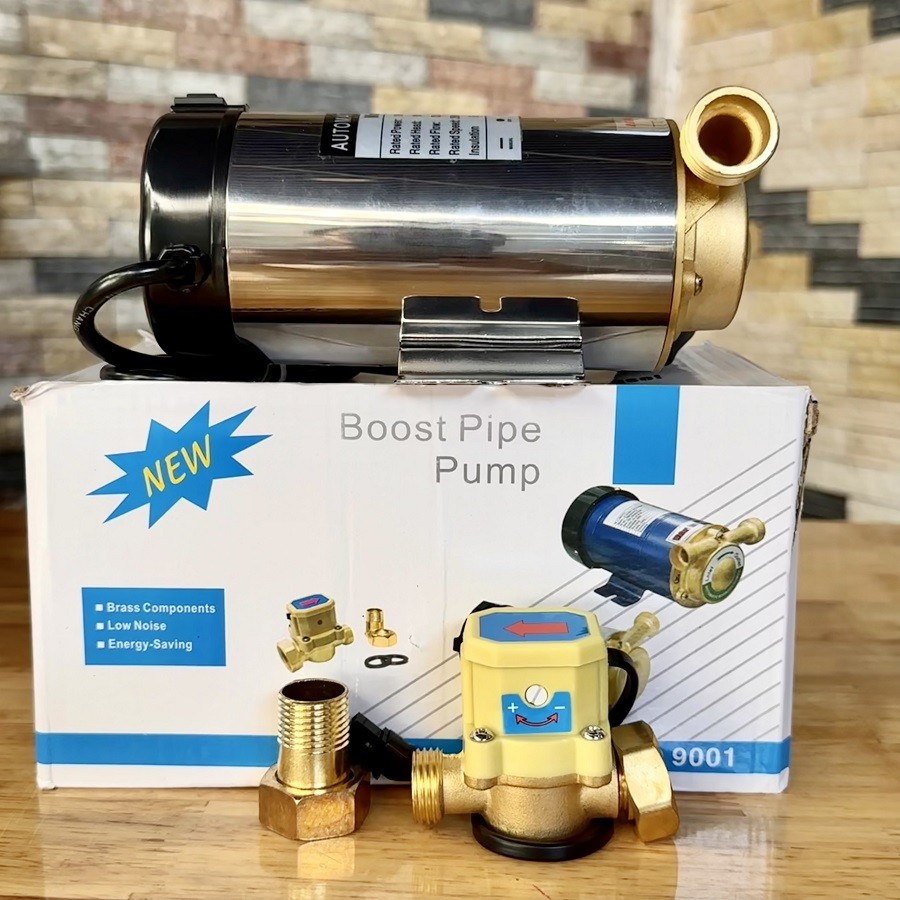 Máy bơm tăng áp 100W với cảm biến dòng chảy, có thể dùng cho hệ thống rửa xe ô tô mini giá rẻ tại nhà.