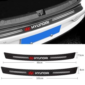 Nẹp carbon chống xước xe ô tô tại bậc cửa