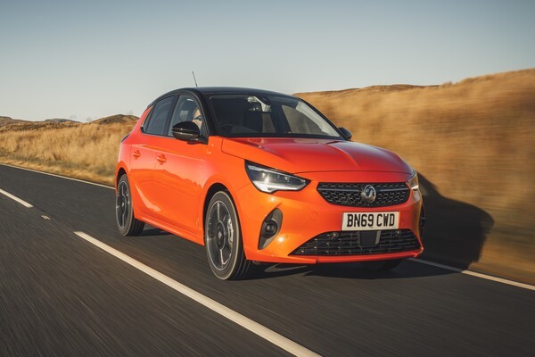 Xe Vauxhall