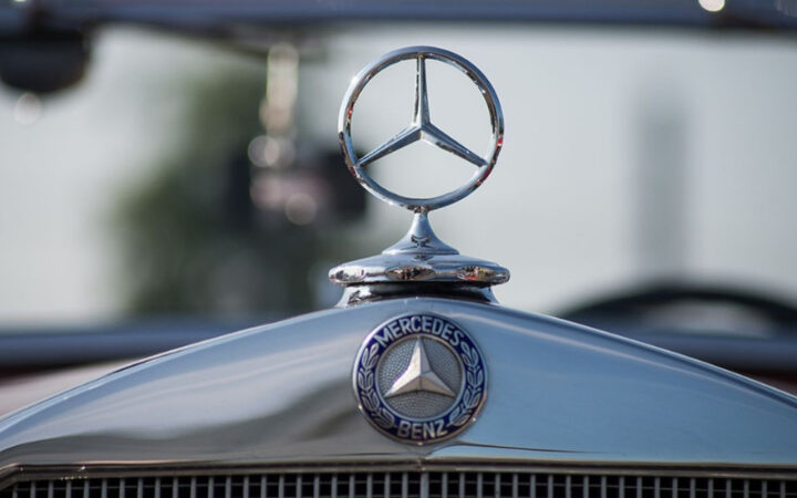 Tổng hợp các hãng xe ô tô Đức nổi tiếng, bao gồm Volkswagen và Mercedes-Benz.