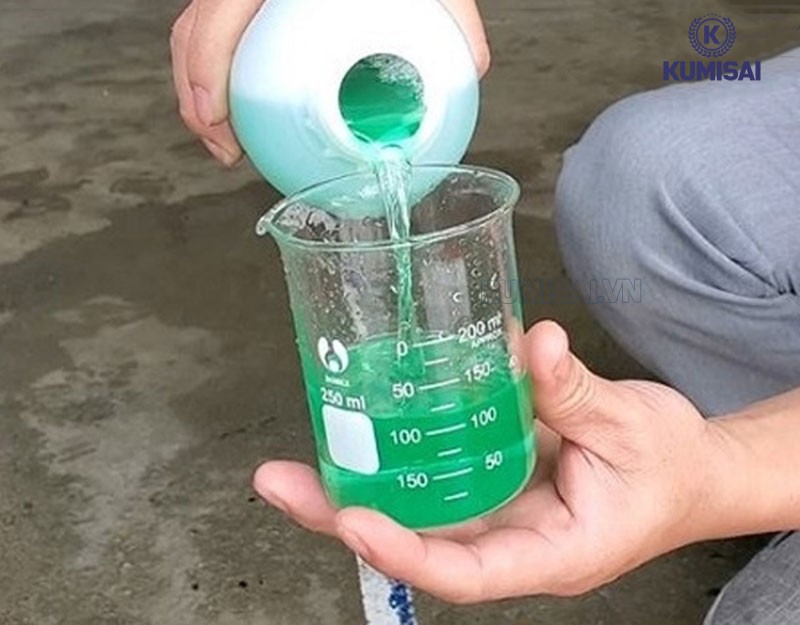 Cách pha nước rửa xe sạch, đúng chuẩn