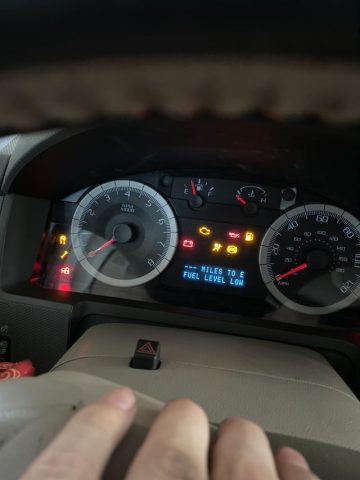 car has power but wont turn over already replaced the v0