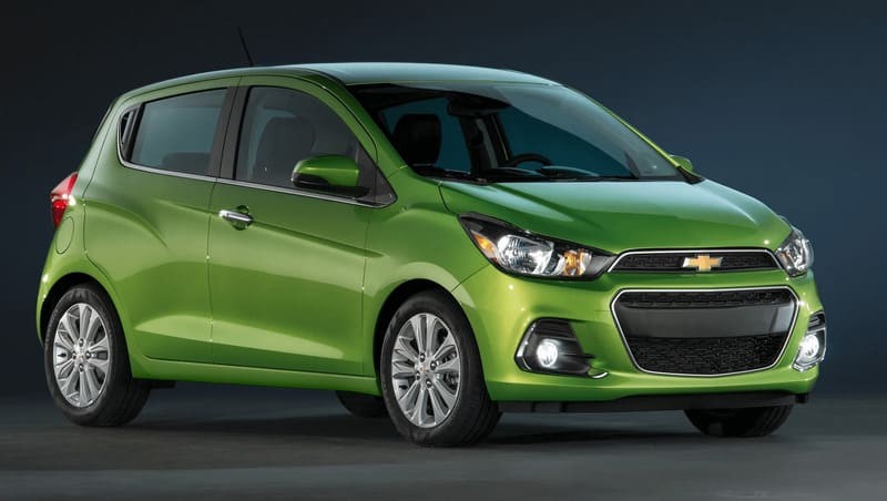 chevrolet-spark-kieu-dang-nang-dong-hien-dai-trong-danh-sach-xe-o-to-re-nhat-the-gioi.jpg