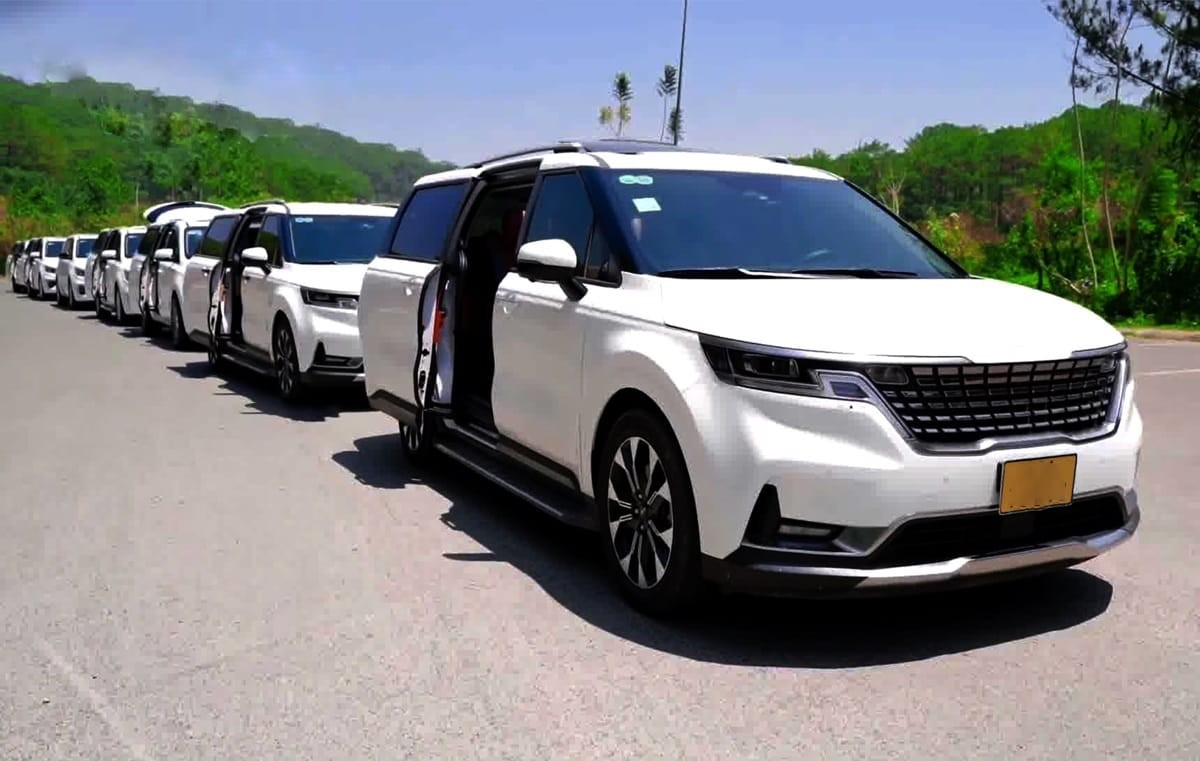 Đa dạng các loại xe trong dịch vụ cho thuê xe ô tô Đà Nẵng từ 4 đến 45 chỗ