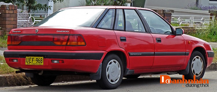 Phiên bản Daewoo Espero CD, từng là một trong các dòng xe ô tô thông dụng được yêu thích