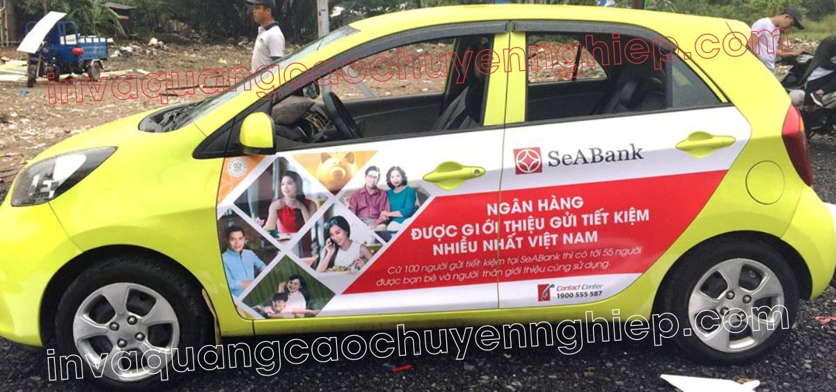 Dán đổi màu và in tem sườn ô tô uy tín tại Hà Nội, chất lượng đảm bảo, giá thành cạnh tranh.