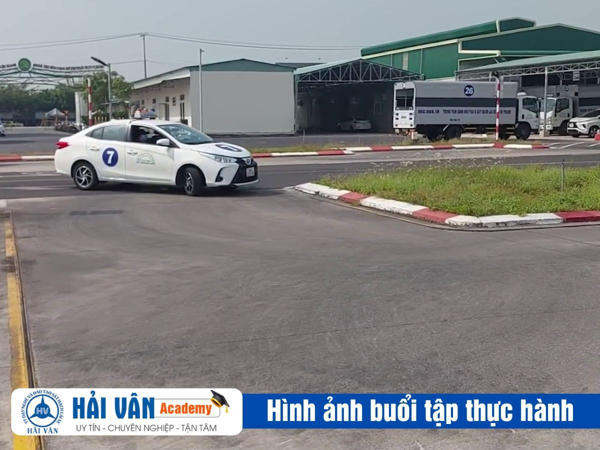 Thủ tục đăng ký học bằng lái xe ô tô tại Hà Tĩnh nhanh chóng và tiện lợi