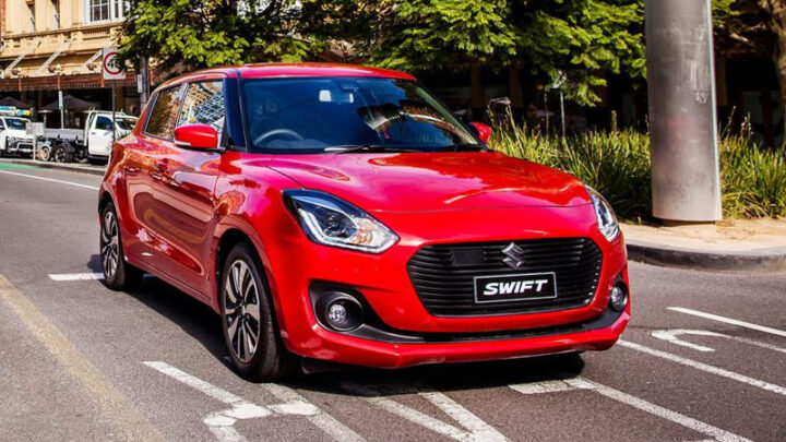 Phần đầu xe Suzuki Swift 2018 với đèn pha LED và lưới tản nhiệt mới.