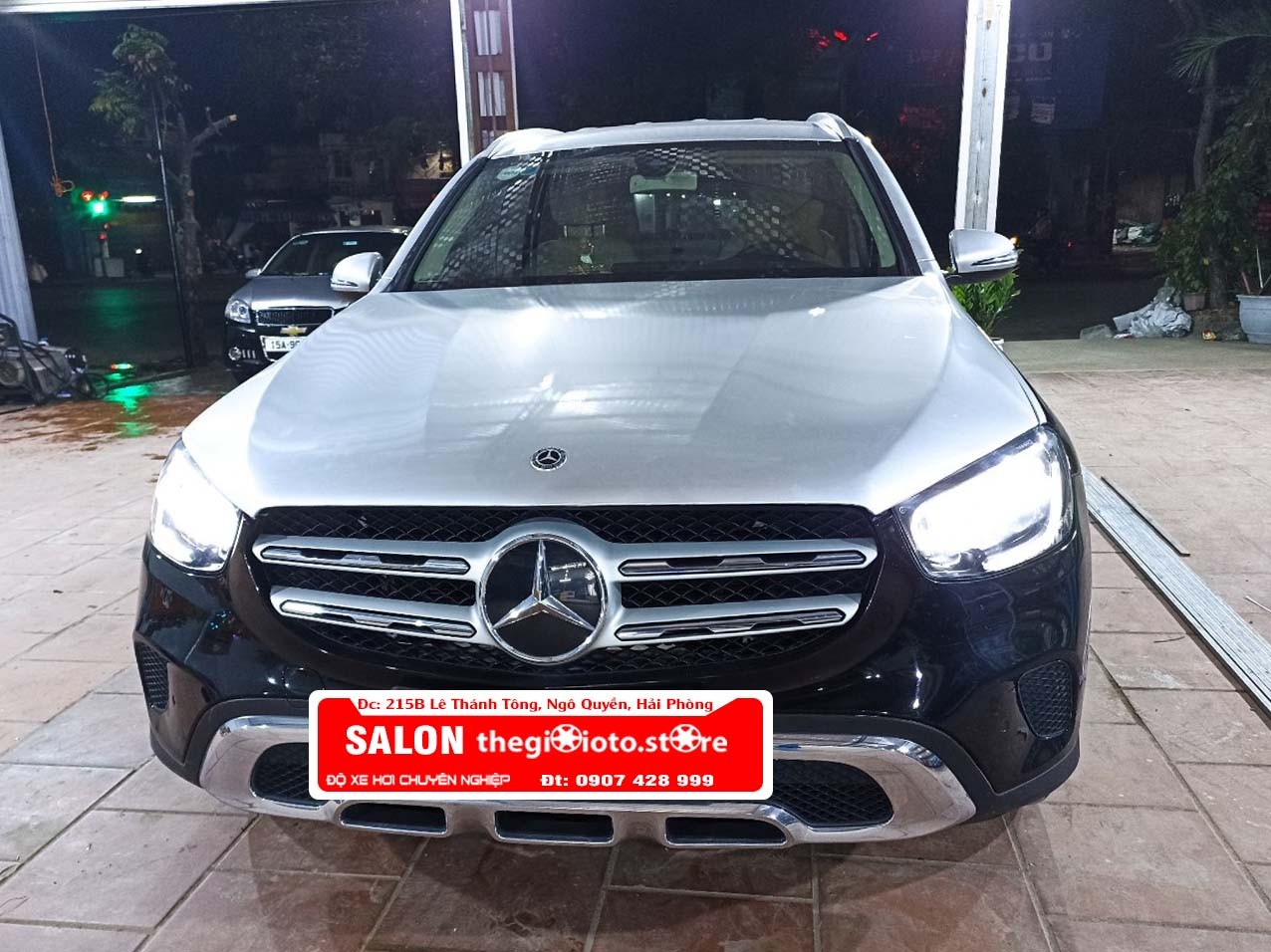 Mẫu decal carbon dán nóc xe ô tô sang trọng ở Hải Phòng