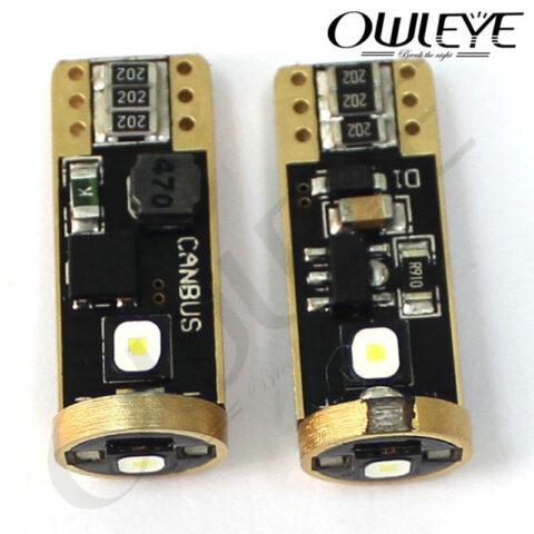 Chân cắm T10 phổ biến trên bóng đèn demi xe ô tô LED