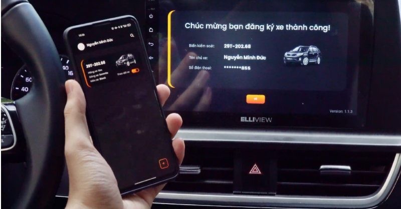 Giao diện ứng dụng MYCAR+ của ICAR trên màn hình ô tô, cung cấp khả năng định vị và lưu trữ nhật ký xe