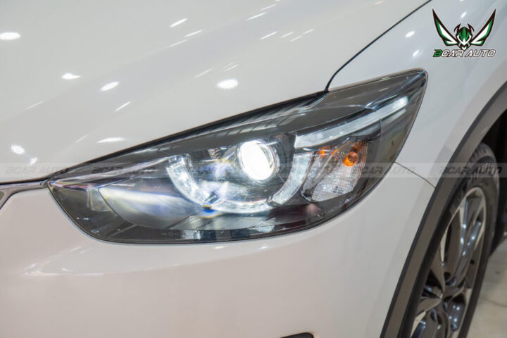 Quy trình lắp đặt đèn LED Bulbtek cho hệ thống chiếu sáng xe ô tô Mazda CX5