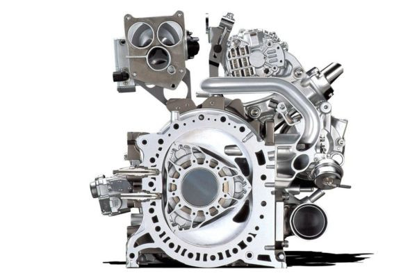 Cấu tạo độc đáo của động cơ Wankel với rotor xoay, thường thấy trên xe ô tô đua