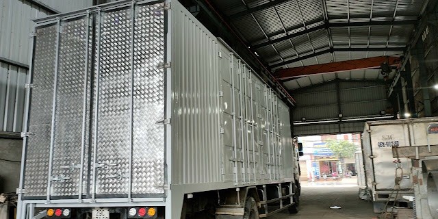 Đóng thùng Panel chở cấu kiện điện tử