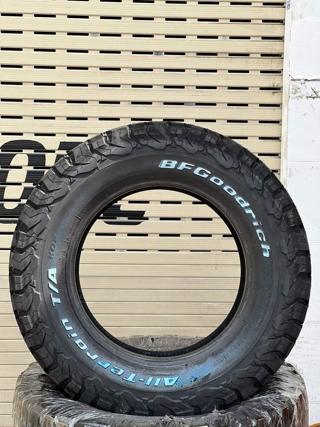 Lốp xe ô tô BFGoodrich chuyên dụng cho địa hình Off-Road