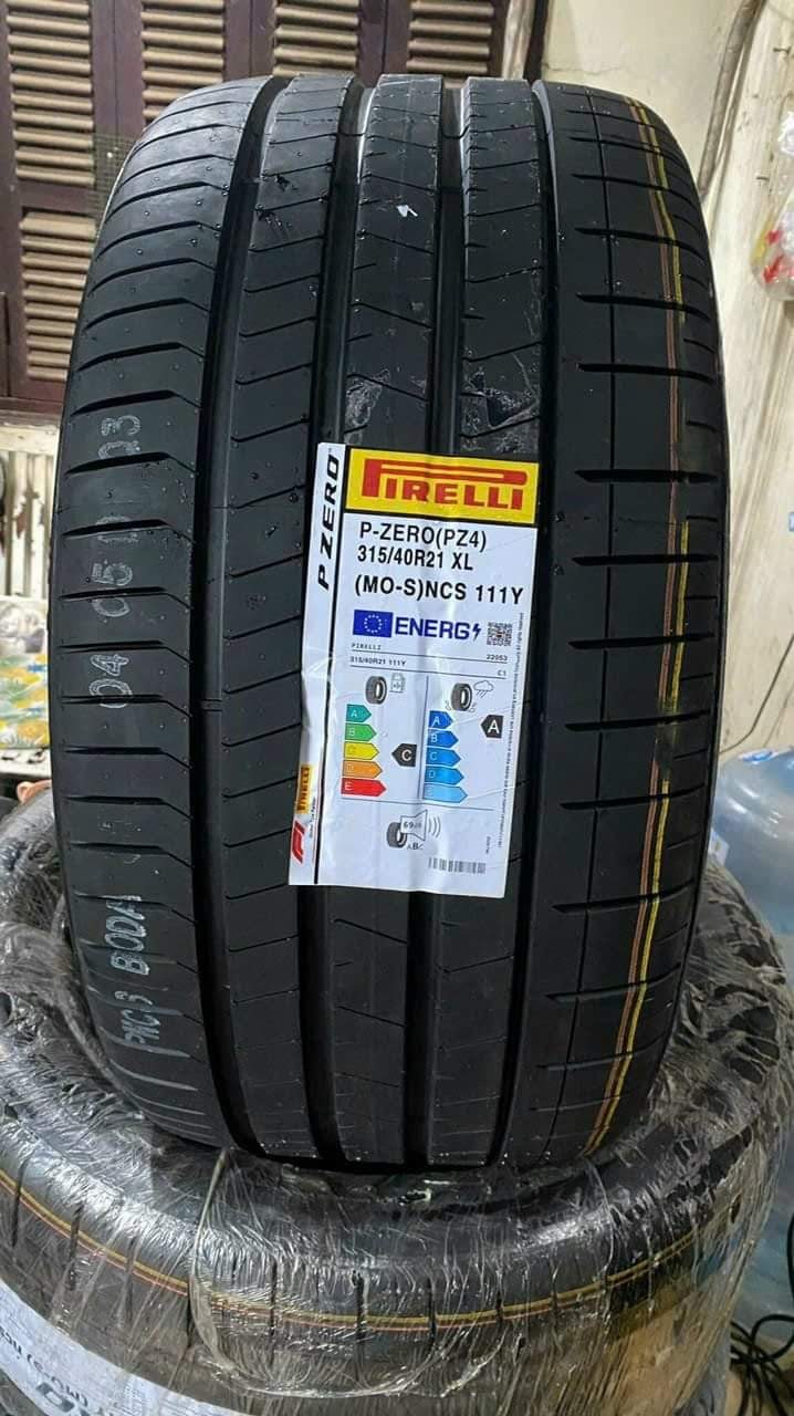 Lốp xe ô tô Pirelli cao cấp từ Ý