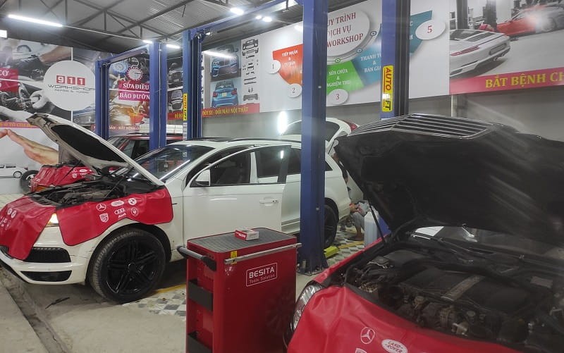 Gara chuyên sửa chữa xe ô tô bị ngập nước chết máy uy tín