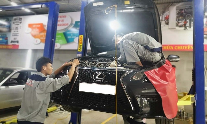 Gara Sài Gòn Xe Hơi - địa chỉ uy tín khắc phục triệu chứng xe ô tô bỏ máy