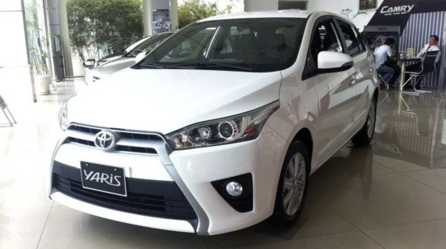 Toyota Yaris 2015 hatchback năng động, phổ biến trong phân khúc xe đô thị của bảng giá xe ô tô 2015