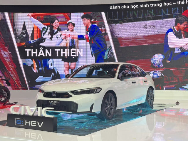 Honda Civic e:HEV RS 2024 – mẫu xe ô tô mới nhất