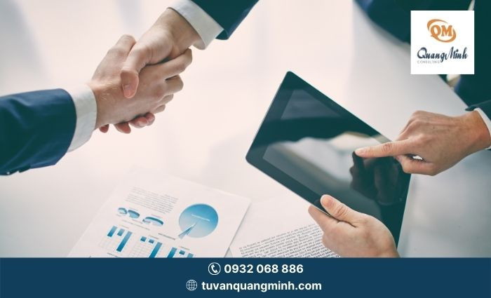 Giấy phép kinh doanh vận tải bằng xe ô tô là điều kiện cần thiết để các doanh nghiệp hoạt động hợp pháp và đảm bảo an toàn