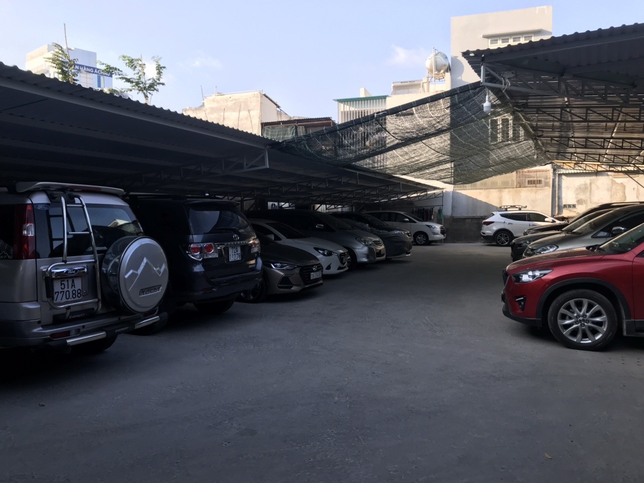 Bãi giữ xe ô tô qua đêm 24/24 Phan Chu Trinh Vũng Tàu an toàn