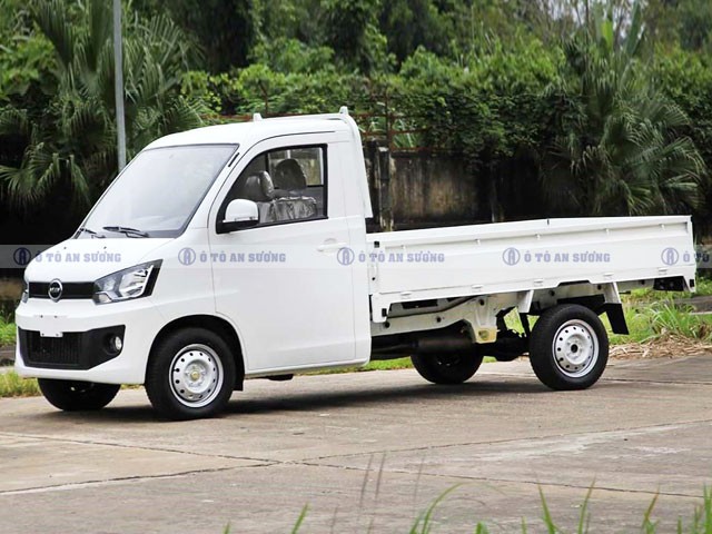 Xe ô tô tải Veam VPT095 990kg với thùng mui bạt, tối ưu cho nhiều loại hàng hóa